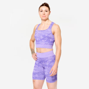 Crop top tielko na fitness s maskáčovým vzorom fialové DOMYOS