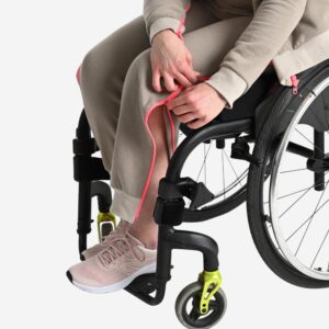 Dámske nohavice s jednoduchým zapínaním béžové DECATHLON