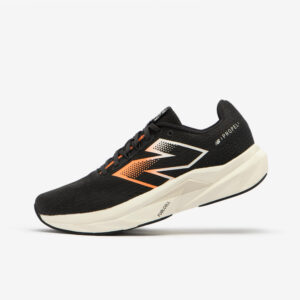 Pánska bežecká obuv Fuelcell Propel V5 čierna NEW BALANCE