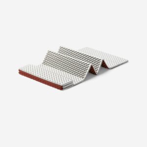 Penová karimatka MT500 na treking izolačná a skladacia 195 × 55 cm pre 1 osobu FORCLAZ