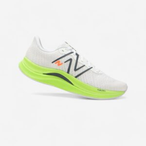 Pánska bežecká obuv Fuelcell Propel V4 bielo-zelená NEW BALANCE
